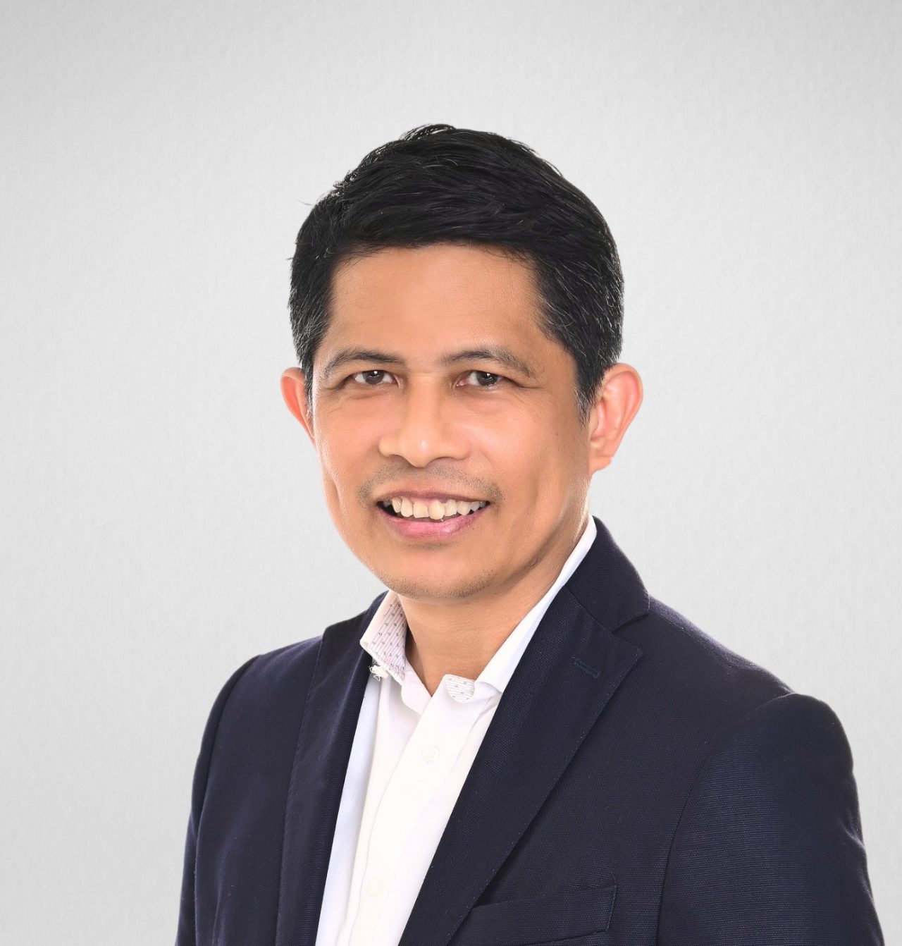 SVP and Chief Corporate Solutions and Alternative Distribution Officer